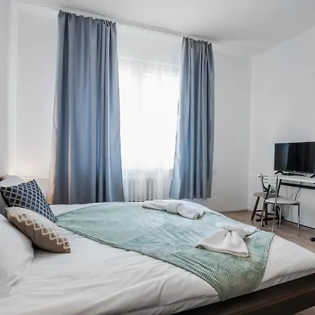 Cozy And Spacious 3bd Flat I 10 Min From Ndk Lejlighed