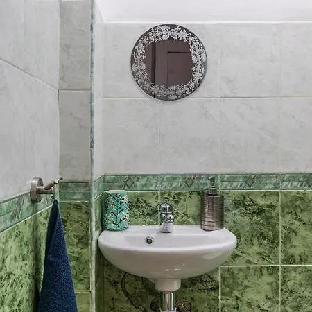 Apartamento Cozy And Spacious 3bd Flat I 10 Min From Ndk Sófia