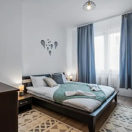 Cozy And Spacious 3bd Flat I 10 Min From Ndk صوفيا